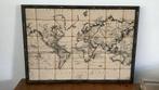 Prikbord in stof met wereldkaart 93x65 cm, Ophalen, Zo goed als nieuw