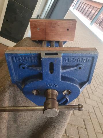 Record Irwin 52 1/2 bankschroef met " Quick Release " beschikbaar voor biedingen