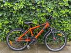 Btwin Rockrider 24 inch oranje mountainbike mtb jongensfiets, Fietsen en Brommers, Fietsen | Jongens, Ophalen, BTWIN, Handrem