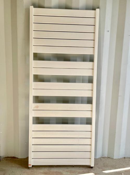 Badkamer radiator / handdoekradiator – wit, modern design, Doe-het-zelf en Verbouw, Verwarming en Radiatoren, Gebruikt, Radiator
