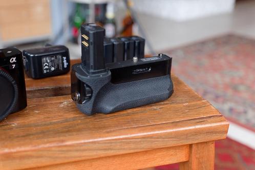 Sony A7 ILCE-7 grip, accu's, lader, lensadapters, Audio, Tv en Foto, Fotocamera's Digitaal, Gebruikt, Spiegelreflex, Sony, Geen optische zoom