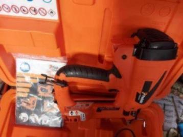 Paslode im50 f18 afwerknagelapparaat tacker beschikbaar voor biedingen
