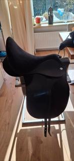 Thorowgood T4 Dressuur 17,5 inch, Dieren en Toebehoren, Ophalen, Zo goed als nieuw, Dressuur