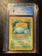 Venusaur CGC 9 - base set 2, Hobby en Vrije tijd, Verzamelkaartspellen | Pokémon, Ophalen of Verzenden, Zo goed als nieuw