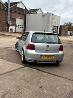 Volkswagen Golf 2.3 V5 125KW 2002 Grijs (R32), Voorwielaandrijving, 65 €/maand, 170 pk, Zilver of Grijs