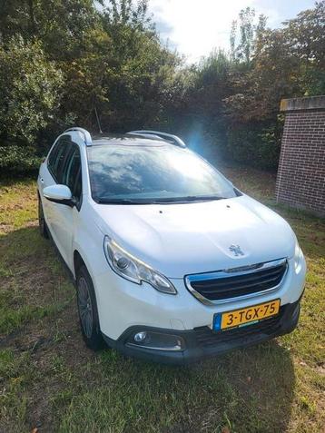 Peugeot 2008 1.2 VTI 60KW/82PK 2014 Parelmoer  beschikbaar voor biedingen