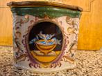 Wong Lee Porcelain, Ophalen