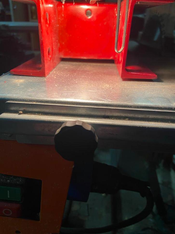 Lasser gezocht voor reparatie werkplaatspers, Doe-het-zelf en Verbouw, Gereedschap | Zaagmachines, Gebruikt, Overige typen, Ophalen of Verzenden