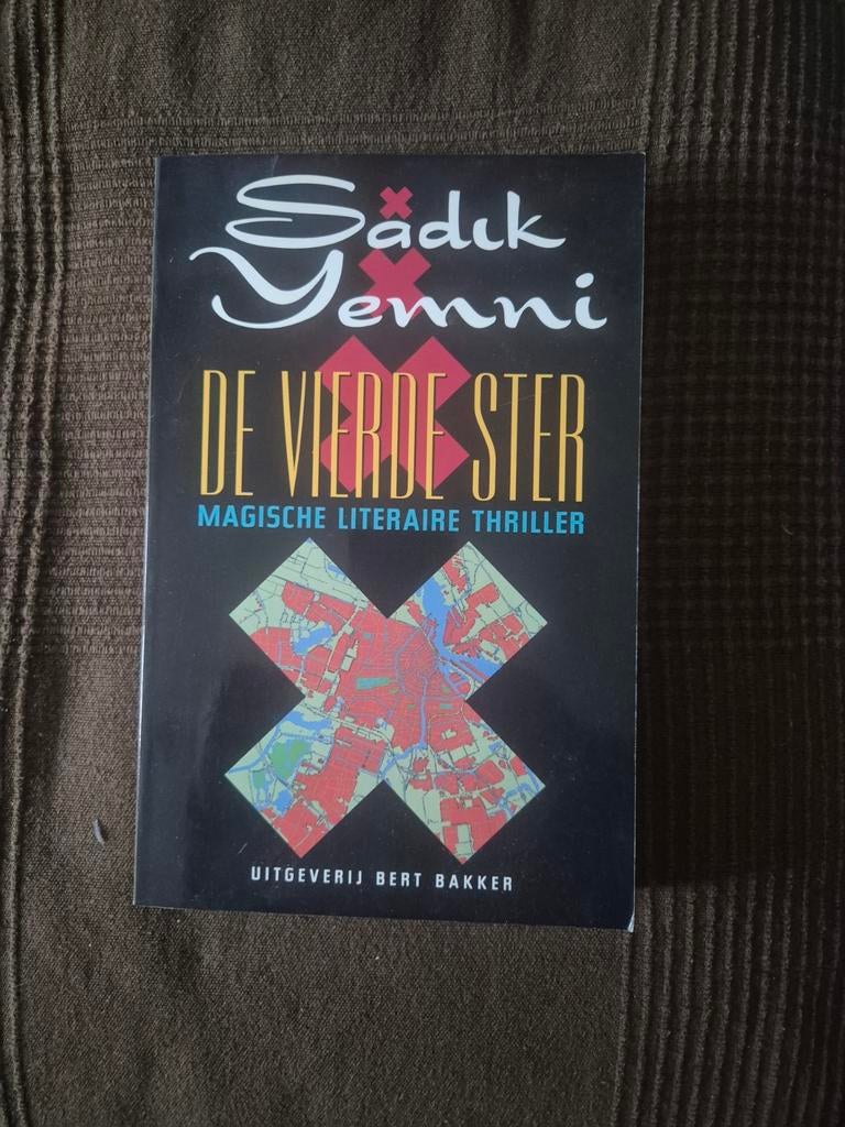 S. Yemni - De vierde ster, Boeken, Ophalen of Verzenden, Zo goed als nieuw, S. Yemni