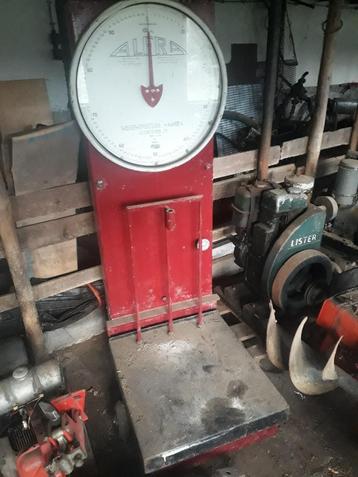 oude industriele vintage weegschalen tot 100kg beschikbaar voor biedingen
