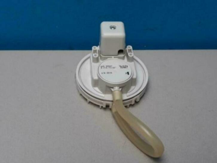 Luchtdrukverschil schakelaar Nefit Economy VRC 24, Doe-het-zelf en Verbouw, Verwarming en Radiatoren, Zo goed als nieuw, Cv-ketel of Combi-ketel