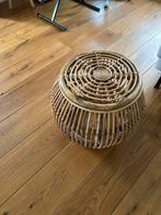 Rieten Krukje / Bijzettafel, Ophalen, Rond, Zo goed als nieuw, 50 tot 75 cm