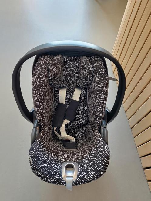 Cybex cloud Z i-Size, Kinderen en Baby's, Autostoeltjes, Zo goed als nieuw, Overige merken, 0 t/m 13 kg, Overige methoden, Slaapstand