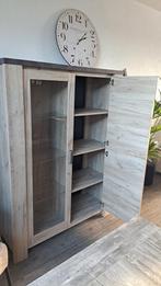 Kast, Ophalen, Zo goed als nieuw