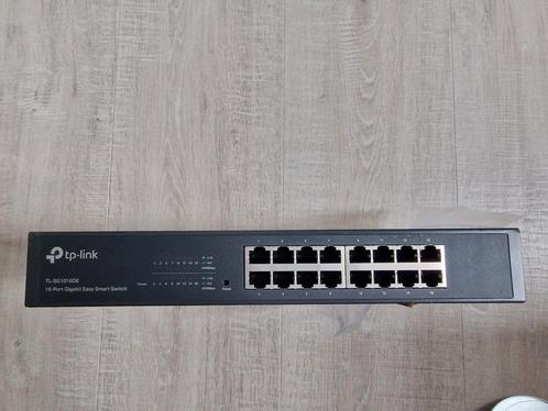 TP-Link TL-SG1016DE – 16-Poorts Gigabit Easy Smart Switch, Computers en Software, Netwerk switches, Zo goed als nieuw, Ophalen of Verzenden