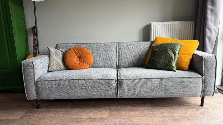 Leen Bakker Umix bank – lichtgrijs – moderne 3-zits, Huis en Inrichting, Banken | Bankstellen, Gebruikt, Rechte bank, Driepersoons