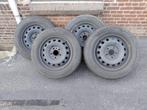 Winterbanden Vredestein Hyundai, Auto-onderdelen, Banden en Velgen, Ophalen, Gebruikt, 15 inch, Banden en Velgen