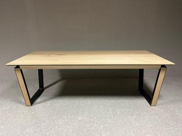 Livada uitschuiftafel van Henders en Hazel nu €1099 beschikbaar voor biedingen