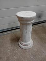 3 x betonnen tuinbeeld zeehand - schoen - pilaar, Tuin en Terras, Tuinbeelden, Ophalen, Gebruikt, Beton, Overige typen