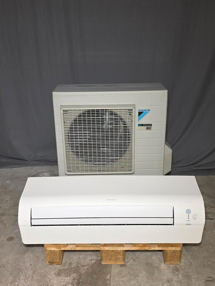 5 kW Daikin wand model airco warmtepomp inverter R32 A++, Witgoed en Apparatuur, Airco's, Refurbished, Wandairco, 100 m³ of groter