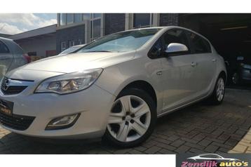 Opel Astra 1.4 Edition Airco, Cruise-Control, Voice-Control, beschikbaar voor biedingen