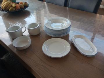 Alt Regensburg  porselein  beschikbaar voor biedingen