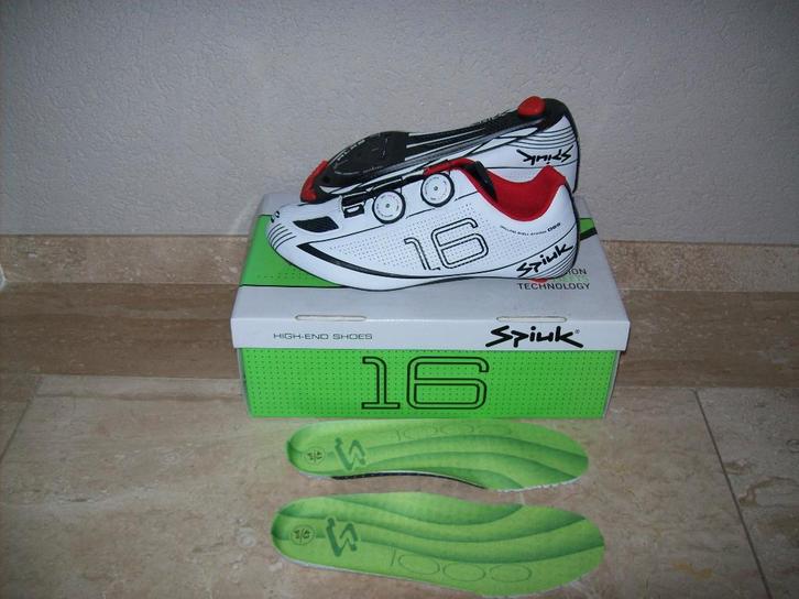 Nieuwe Spiuk 16RC Wielrenschoenen maat 41, 42, 43, Fietsen en Brommers, Fietsaccessoires | Fietskleding, Nieuw, Heren, Schoenen