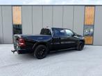 Dodge Ram 1500 - 5.7 V8 4x4 Crew Cab Laramie, Auto's, Dodge, Automaat, 5654 cc, Zwart, Leder
