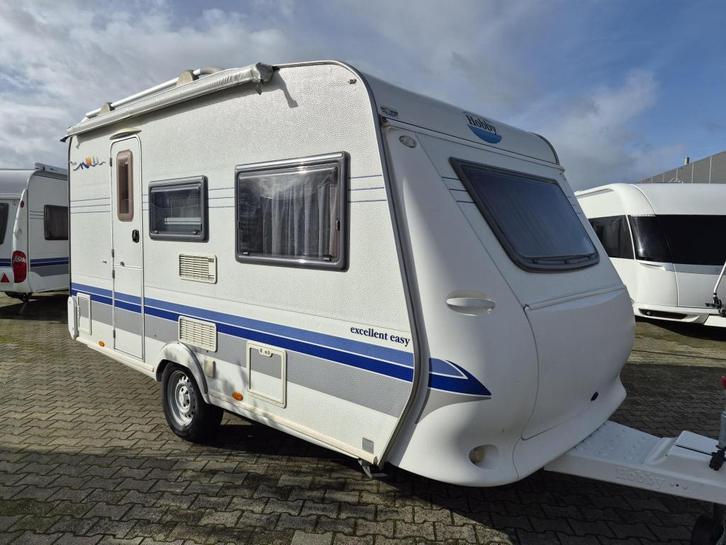 prachtige Hobby Excellent 400sf dwarsbed en zithoek, Caravans en Kamperen, Caravans, Bedrijf, 750 - 1000 kg, Treinzit, Hobby, Dwarsbed