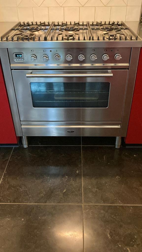 Boretti 6 pits RVS gas- fornuis en oven, Witgoed en Apparatuur, Fornuizen, Gebruikt, Vrijstaand, Gas, 5 kookzones of meer, 85 tot 90 cm