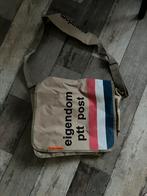 PTT post schouder tas, Ophalen