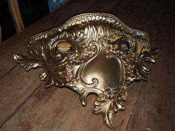 Brocante Wandconsole/ornament beschikbaar voor biedingen