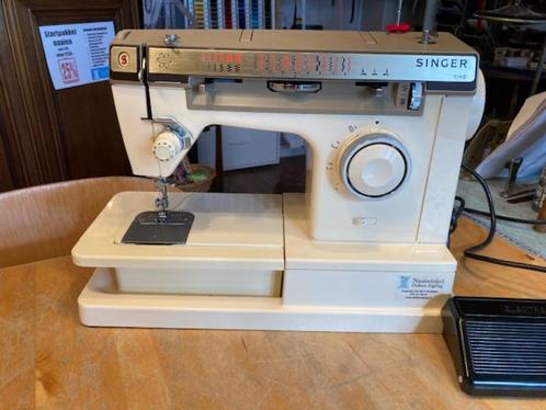 Singer naaimachine type 7146, Hobby en Vrije tijd, Naaimachines en Toebehoren, Gebruikt, Naaimachine, Singer, Ophalen of Verzenden