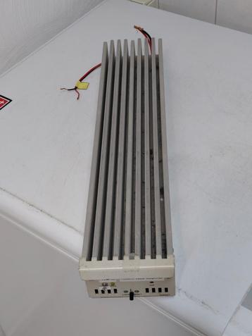 Eindtrap 200 W  (145 Mhz     2meter  ) beschikbaar voor biedingen