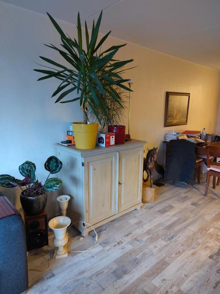 Mooie stevige grenen buffet kast, gebeitst, Huis en Inrichting, Kasten | Buffetkasten, Gebruikt, 100 tot 150 cm, 100 tot 150 cm