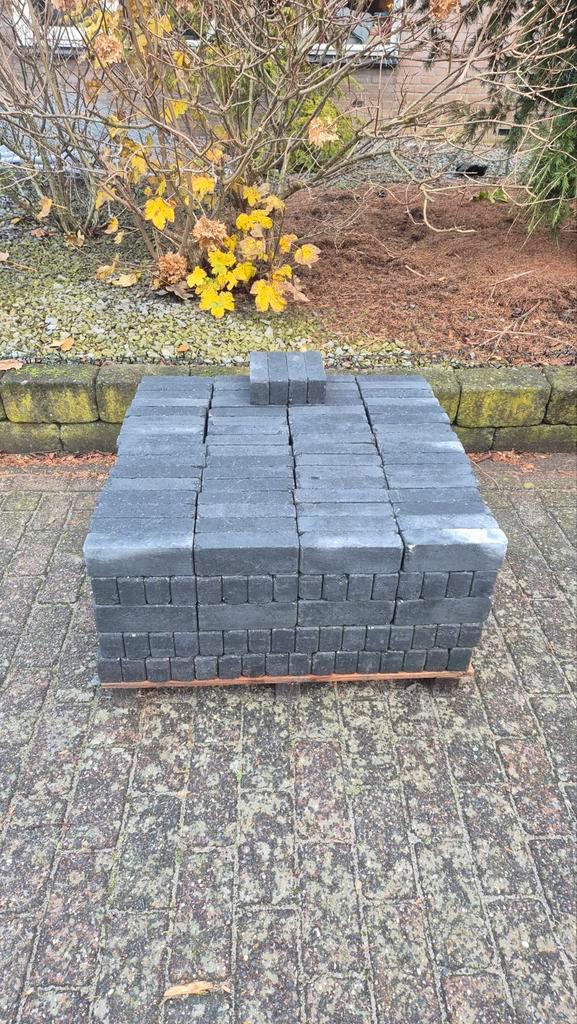 3.2 m2 antraciet waalformaat klinkers. Nieuw!, Tuin en Terras, Tegels en Klinkers, Nieuw, Klinkers, Beton, Minder dan 5 m², Ophalen
