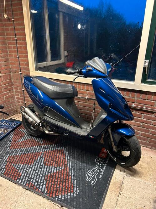 Malaguti phantom f12 70cc  (alleen teruil tegen 125 zip), Fietsen en Brommers, Scooters | Overige merken, Zo goed als nieuw, Verzenden