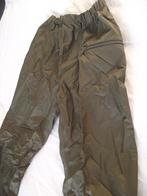 vintage legerkleding broek Nat weer, regenbroek S 1960-1970, Ophalen of Verzenden, Landmacht, Nederland, Kleding of Schoenen