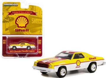 1975 Chevrolet Chevelle Laguna van Greenlight 1/64 Shell beschikbaar voor biedingen