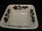 Boerenbont vierkante schaal nr 4 Boerenbond, Huis en Inrichting, Keuken | Servies, Gebruikt, Ophalen of Verzenden, Schaal of Schalen