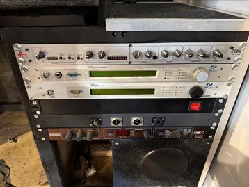 2wcom stereo en rds * the best *  beschikbaar voor biedingen