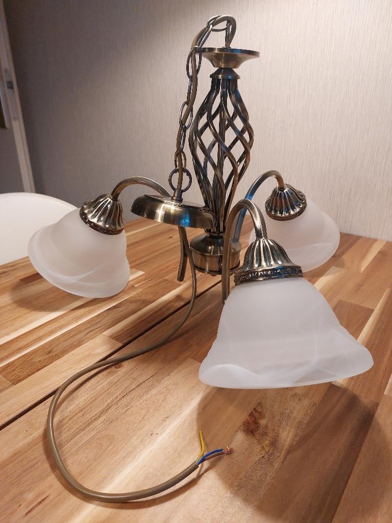 Klassieke driedelige kroonluchter, Ophalen, Zo goed als nieuw, Glas, Klassiek