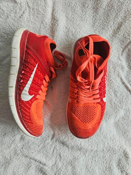 Nike free run 4.0 flyknit 37 rood oranje, Kleding | Dames, Schoenen, Zo goed als nieuw, Sneakers of Gympen, Rood, Ophalen of Verzenden