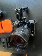 Sony a6300 + Sony E 18-105mm f/4 OSS + Urth filter set, Audio, Tv en Foto, Fotocamera's Digitaal, Ophalen, Zo goed als nieuw, Sony