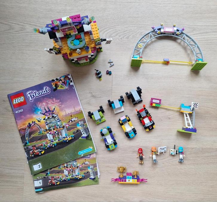 Lego Friends De Grote Racedag #41352, Kinderen en Baby's, Speelgoed | Duplo en Lego, Zo goed als nieuw, Ophalen of Verzenden