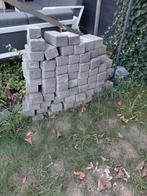 Gratis betonklinker met ruwe kant, Tuin en Terras, Tegels en Klinkers, Ophalen, Gebruikt, Klinkers, Minder dan 5 m²