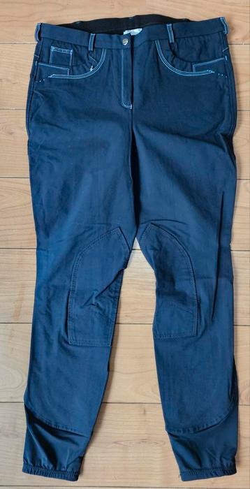 Nieuwe donkerblauwe broek maat 40  beschikbaar voor biedingen