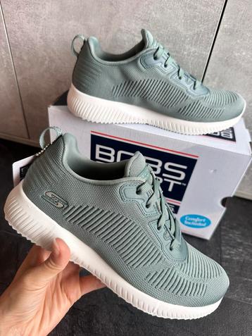 Skechers bobs sport sneakers beschikbaar voor biedingen