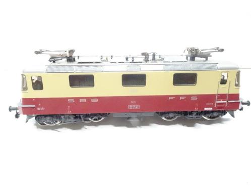 HAG 216 Re 4/4 II TEE 11249Digitaal, Hobby en Vrije tijd, Modeltreinen | H0, Zo goed als nieuw, Locomotief, Wisselstroom, Lima