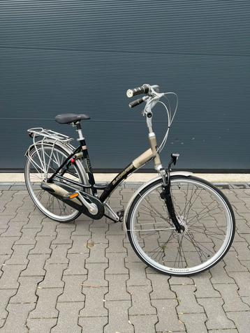 Zeer nette batavus weekend 56cm dames fiets axa slot! beschikbaar voor biedingen
